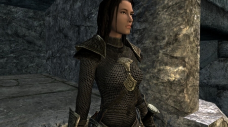 The best Skyrim mods for women's armor